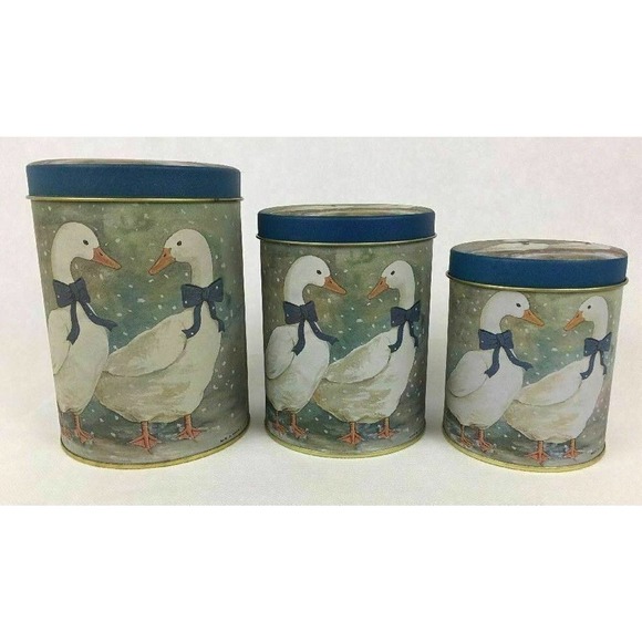 Set 3 Nesting Metal Tin Box Container Lidded Winter Ducks Ribbons Snow Gift - Picture 6 of 7